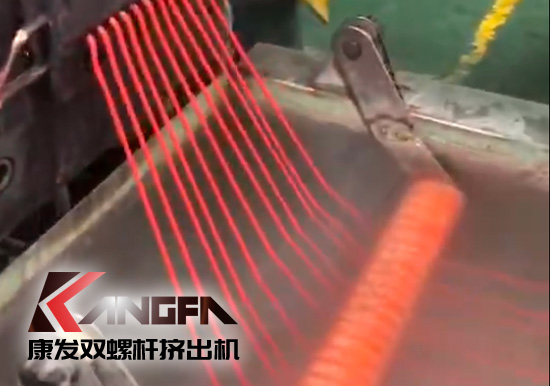 康發(fā)售后服務無止境！客戶水拉條JSH-75雙螺桿造粒機 普通玻纖增強改性售后維保記