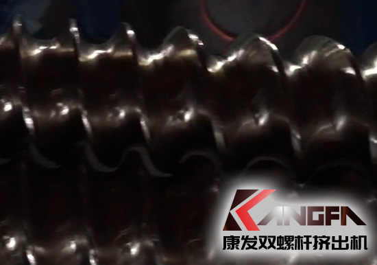 康發(fā)雙螺桿擠出機螺桿優(yōu)異的自潔性能視頻展示，同時具備優(yōu)異的混合性能